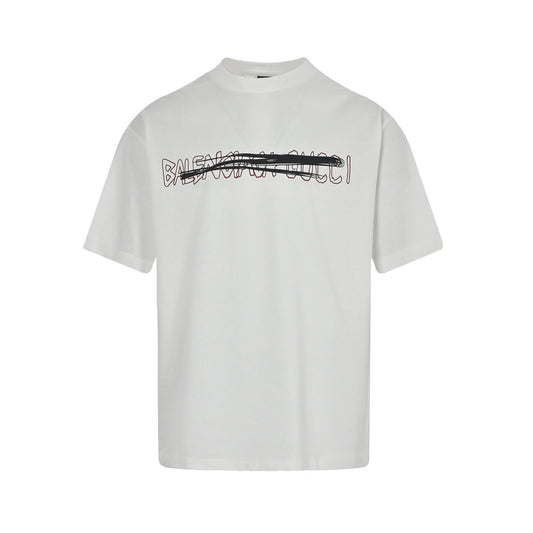 Kurze Ärmel im Graffiti-Stil 