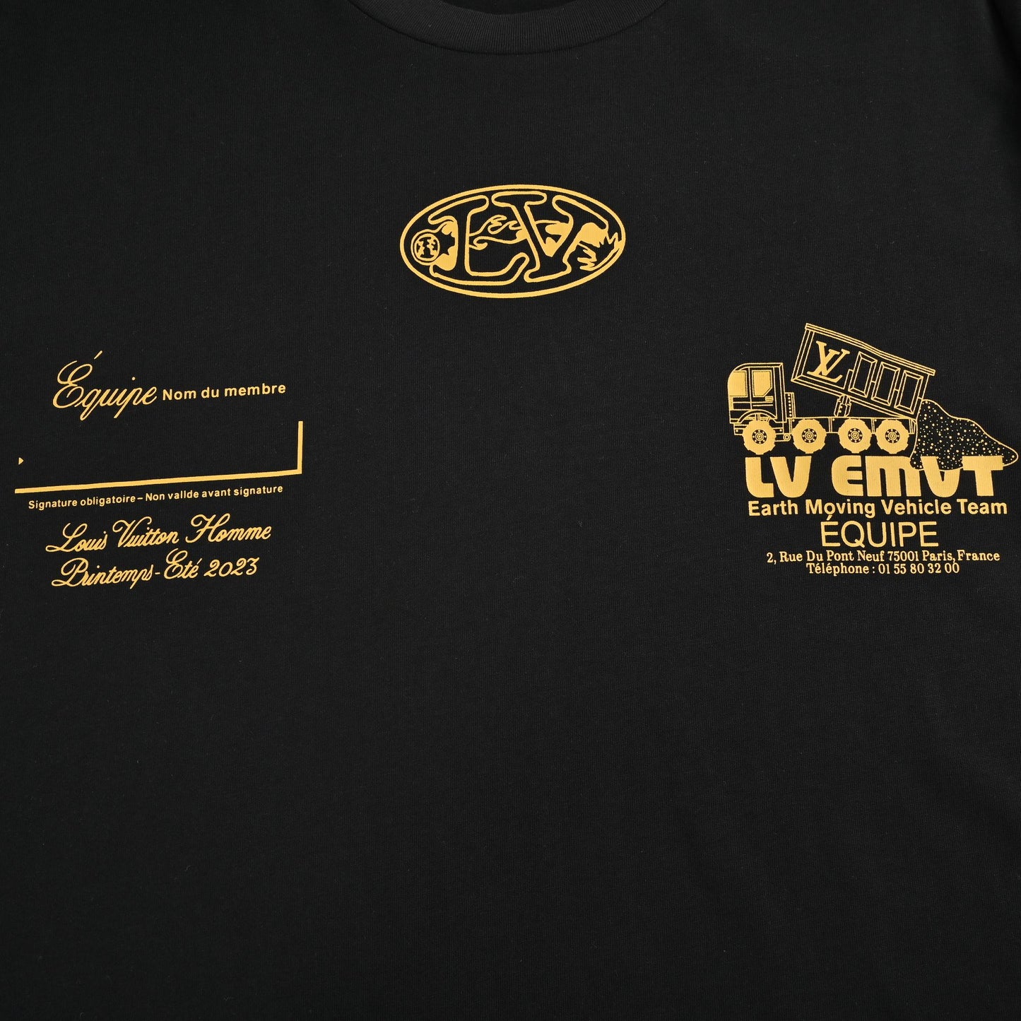 fourgon à manches courtes 