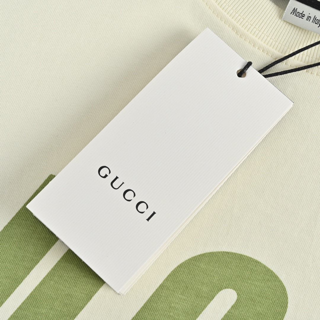 Kurze Ärmel mit grünem Blitz-Print 