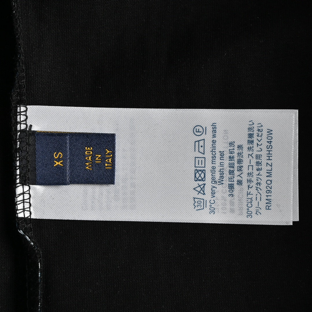 Kurze Ärmel mit Pixel-Farbverlaufsdruck 