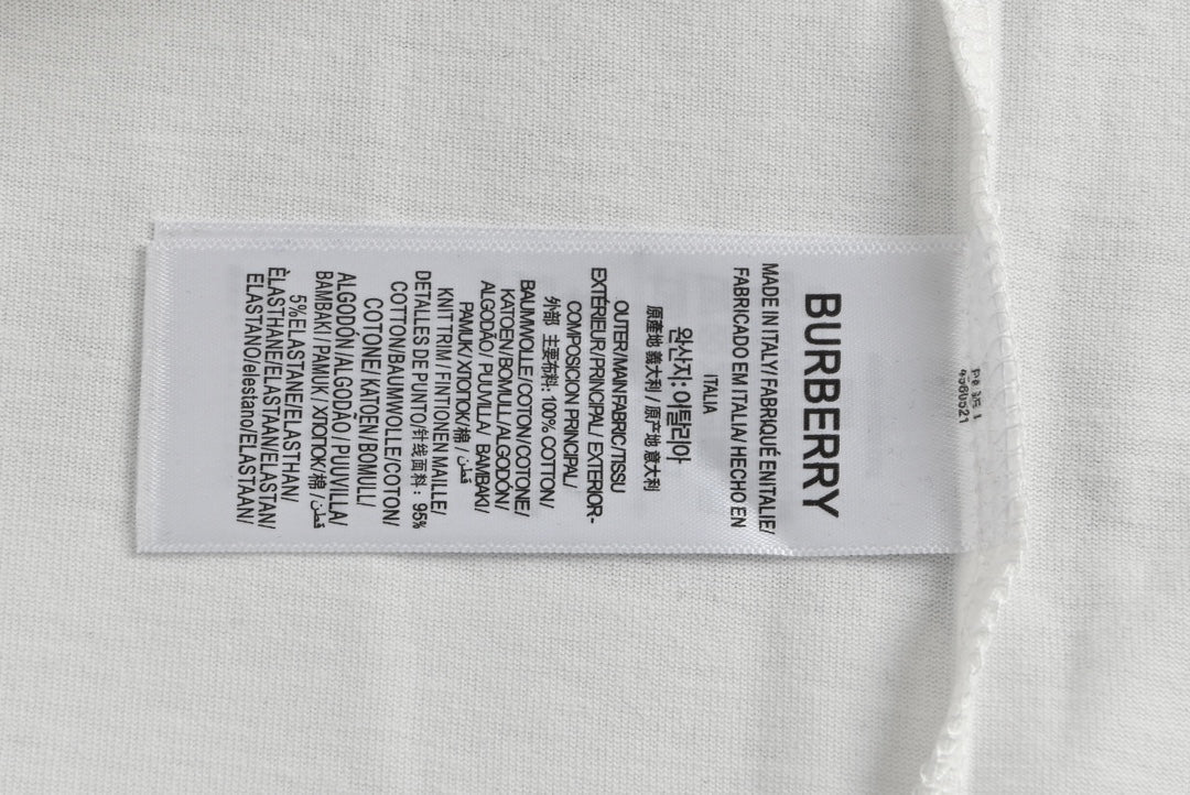 Hellbraunes Kurzarmshirt mit TB-Graffiti-Logo-Aufdruck