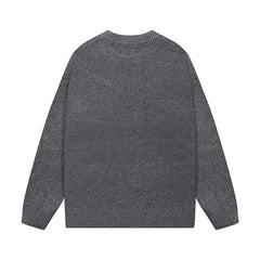 Pull brodé avec lettres