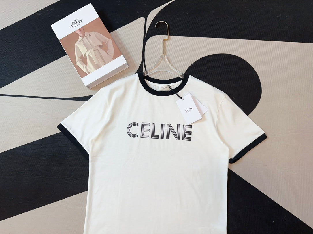 Neues T-Shirt mit Rundhalsausschnitt und kontrastierendem Logoaufdruck, weich und bequem