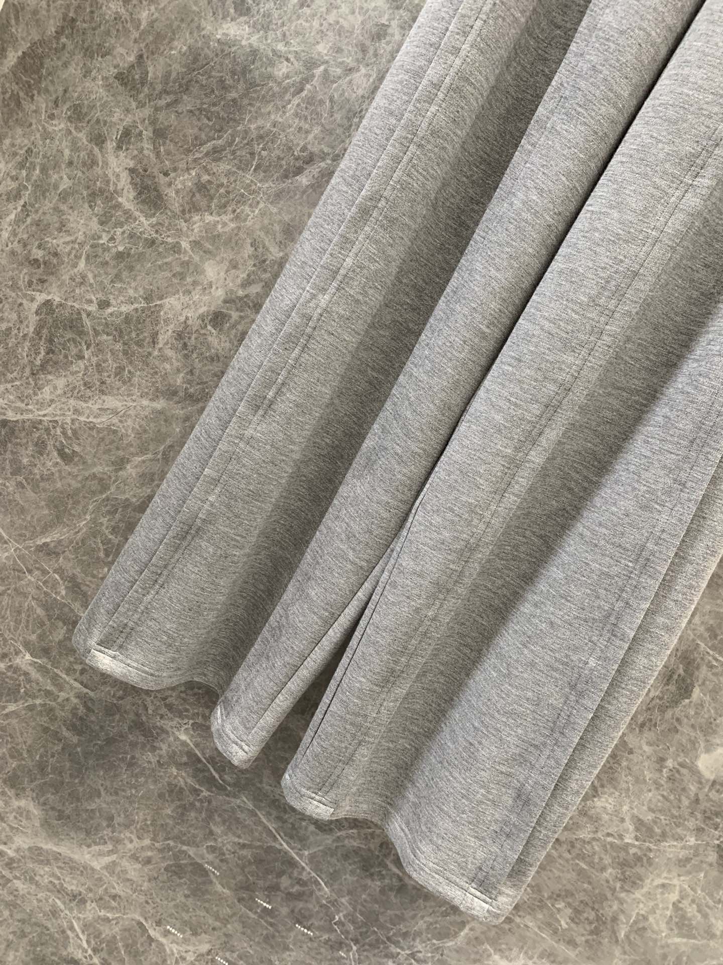 Pantalon décontracté à ourlet champignon et ceinture