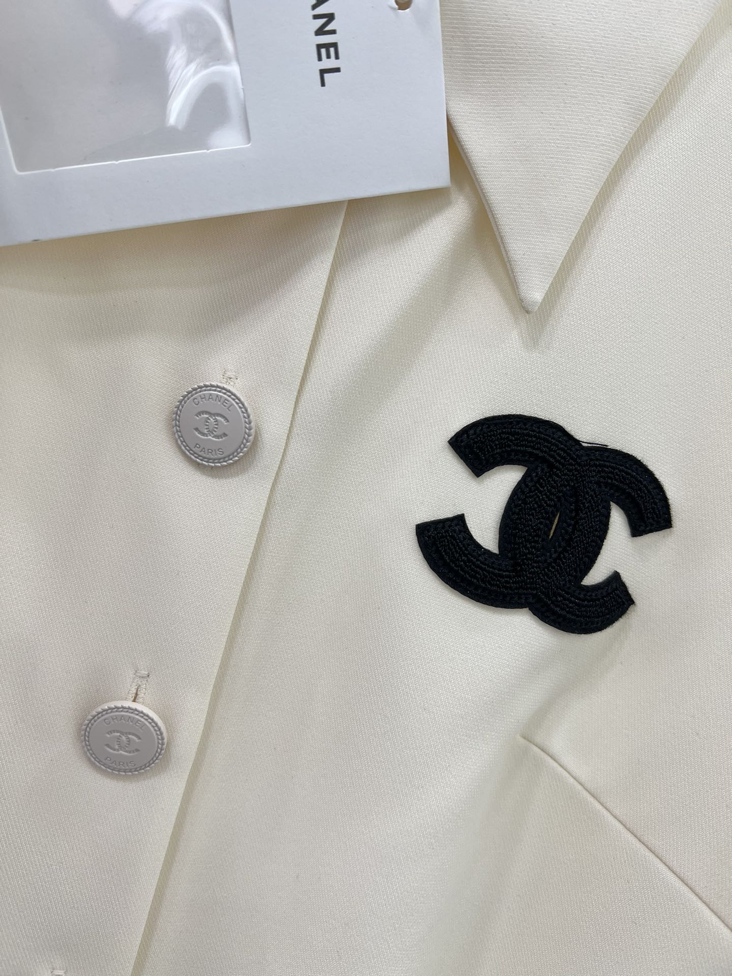 Einfacher Taillenlanger Rock