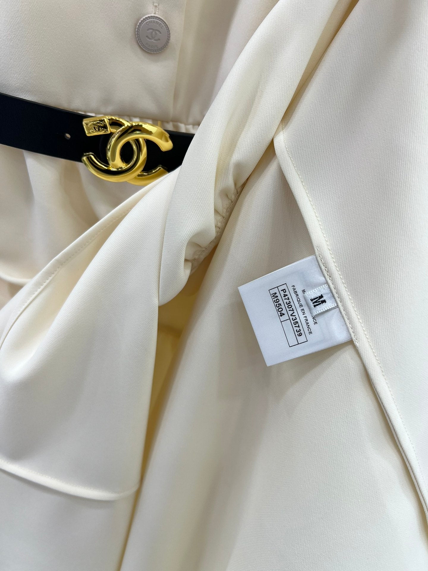 Einfacher Taillenlanger Rock