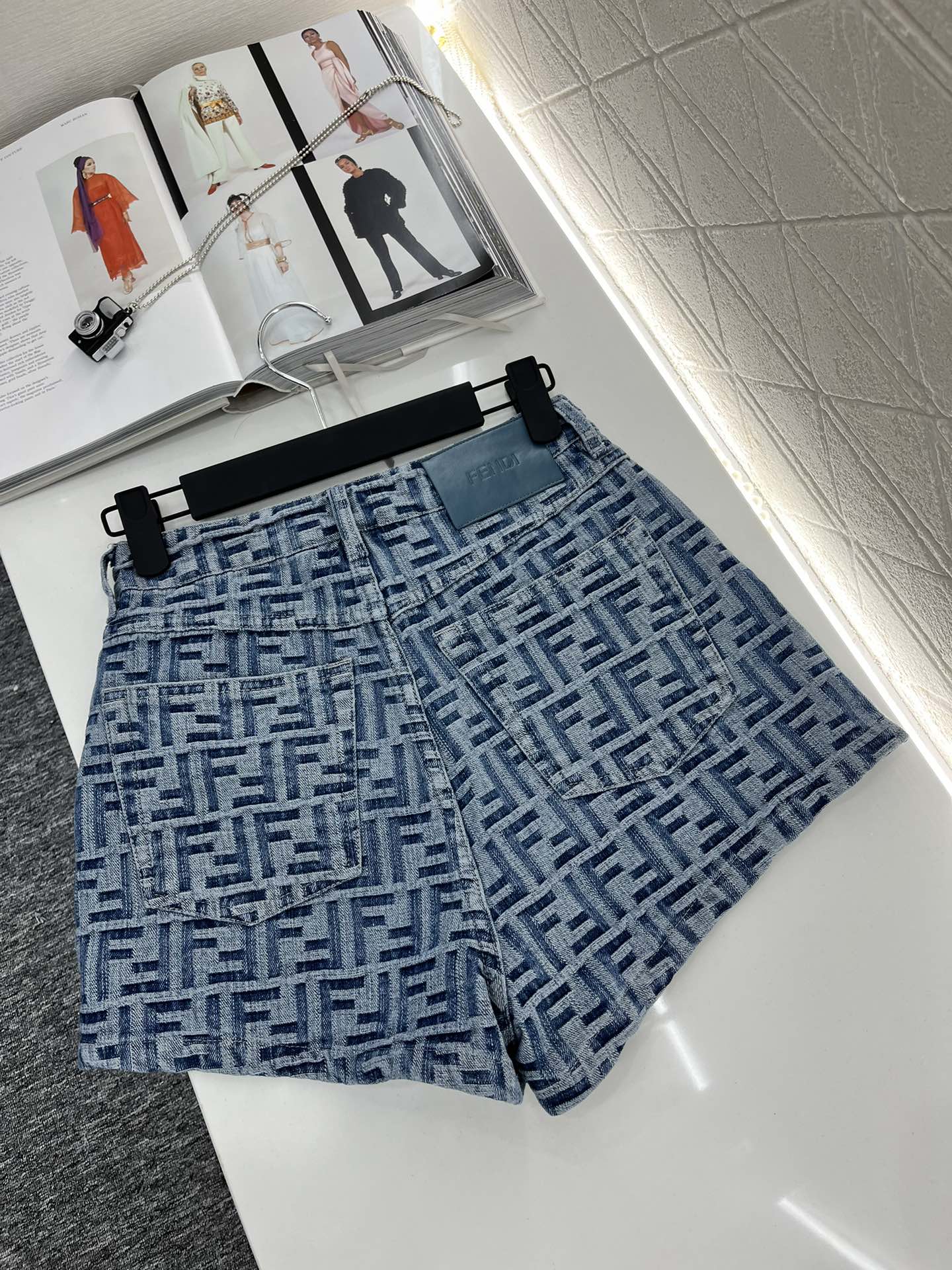 Bedruckte Jeansshorts