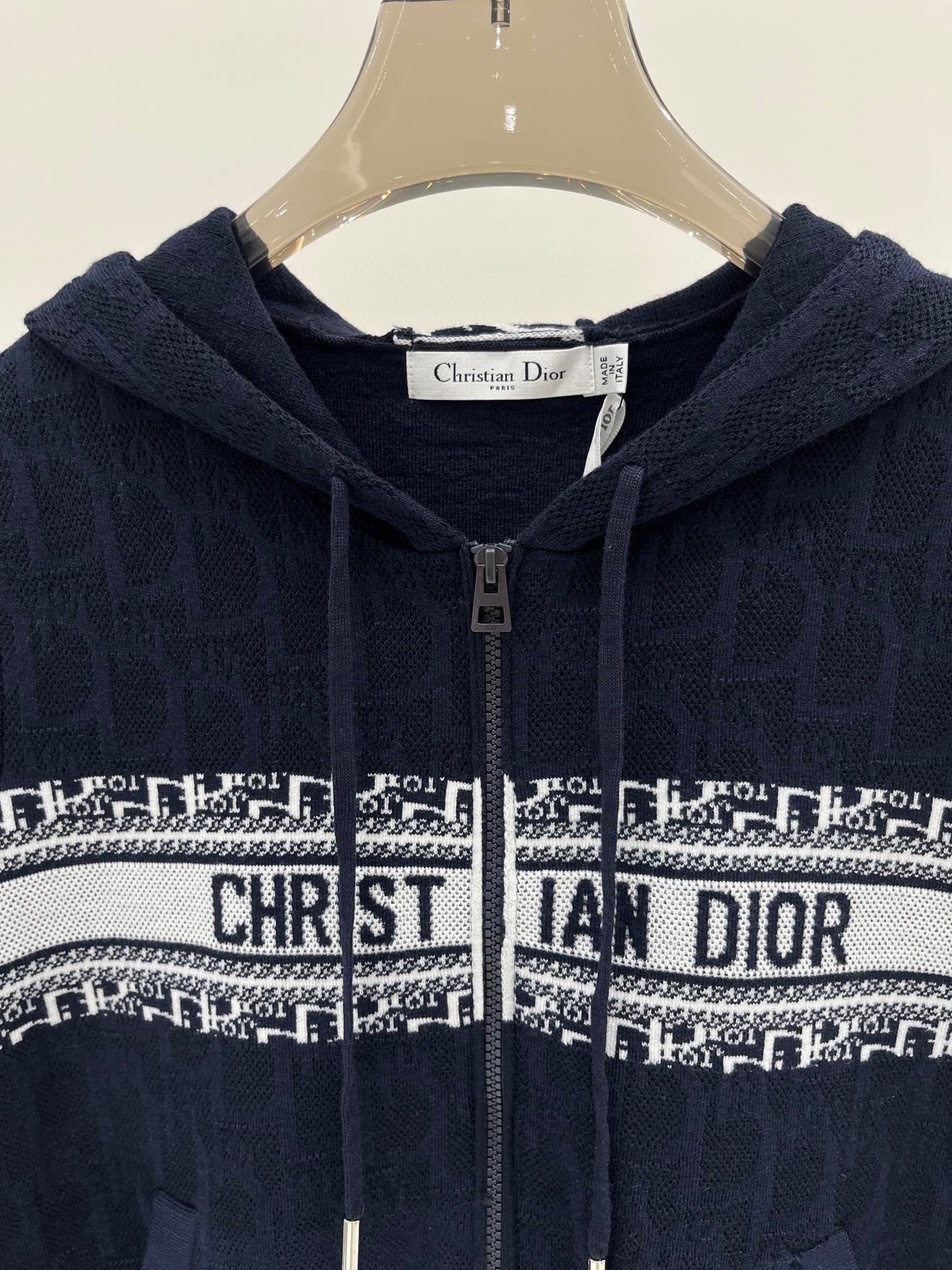 D Nouveau sweat à capuche avec monogramme et fermeture éclair en tricot à manches longues