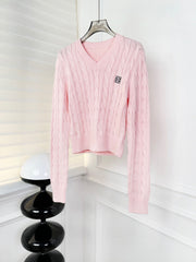 klassischer Pullover mit Rundhalsausschnitt und Logo